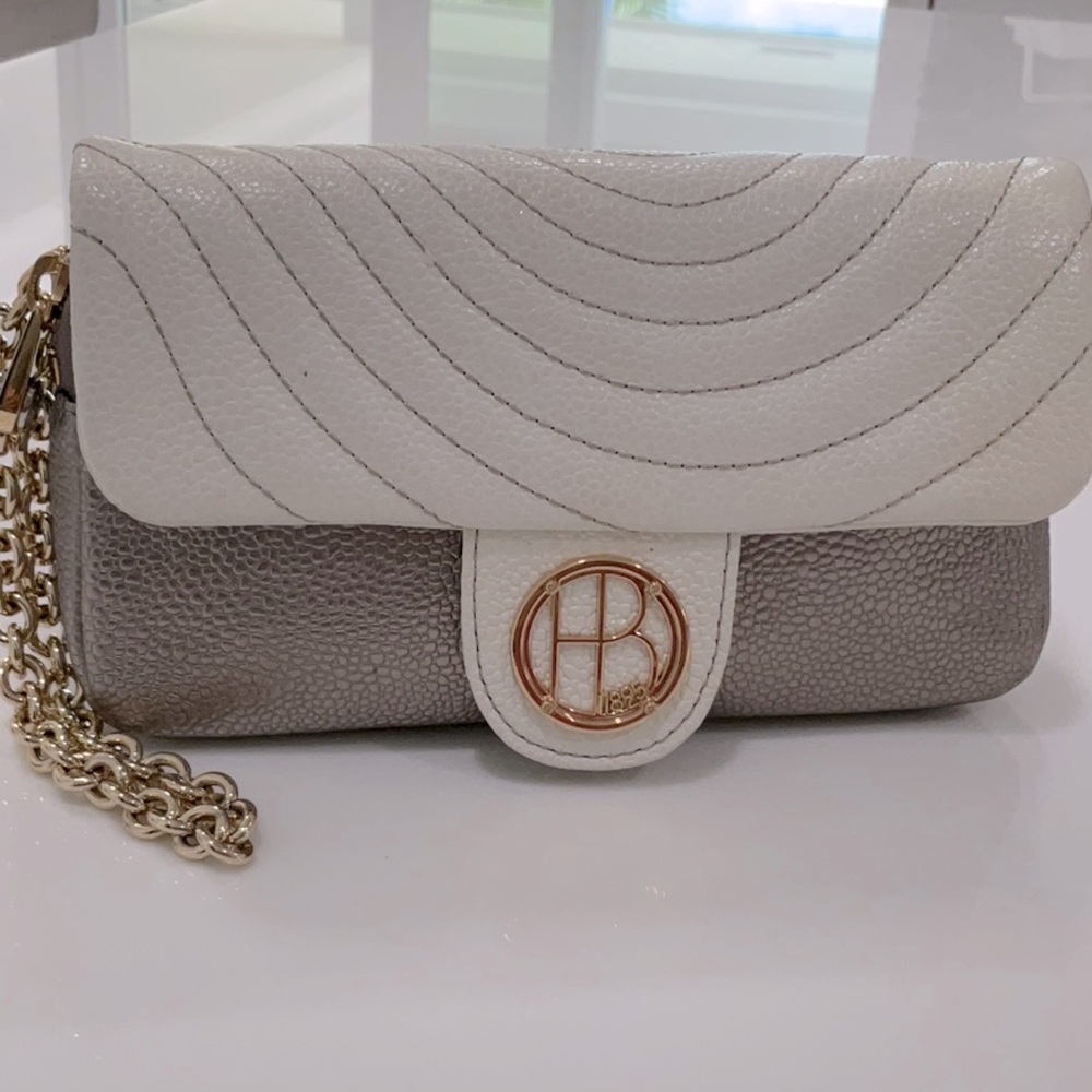 Henri Bendel Wristlet